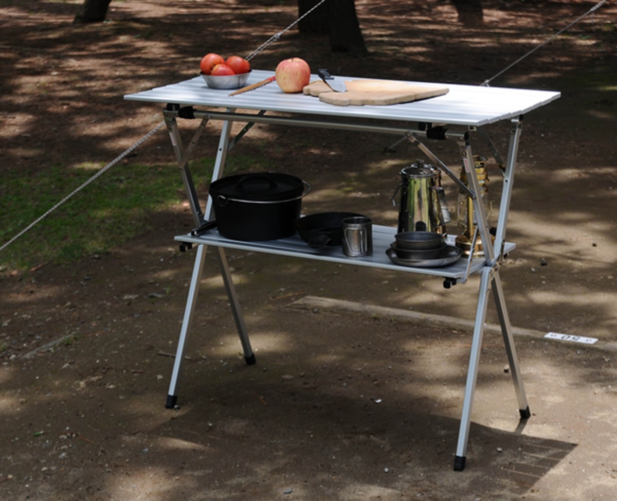 Onway（オンウェー）／イージーハイテーブル | 道具・ギア 【BE-PAL