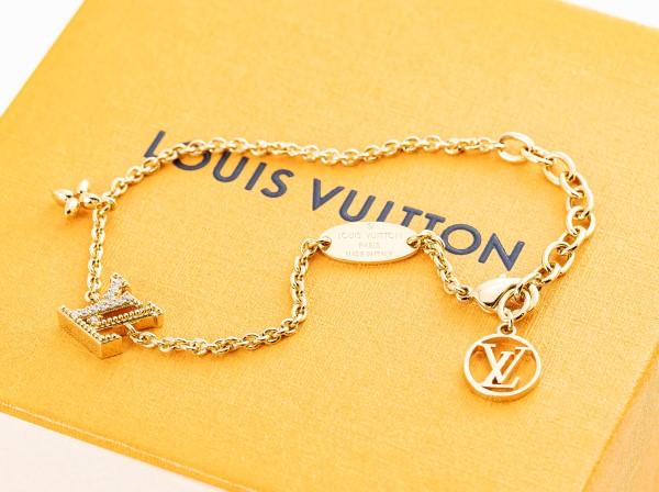 LOUIS VUITTON(ルイ・ヴィトン)ブレスレット M00587 ブラスレ・LV アイ