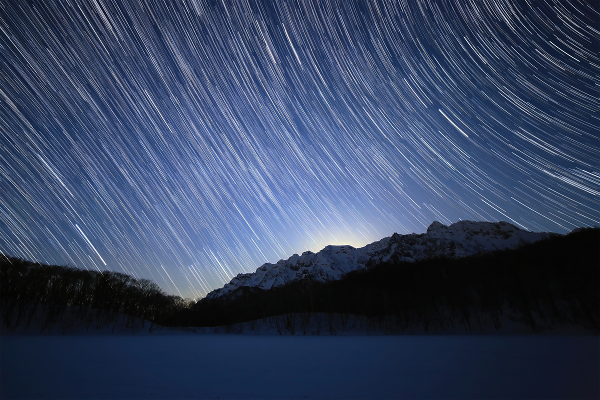 SNOW（雪） と SORA（宙） が出会う場所 —— 長野の「天」と「地」の