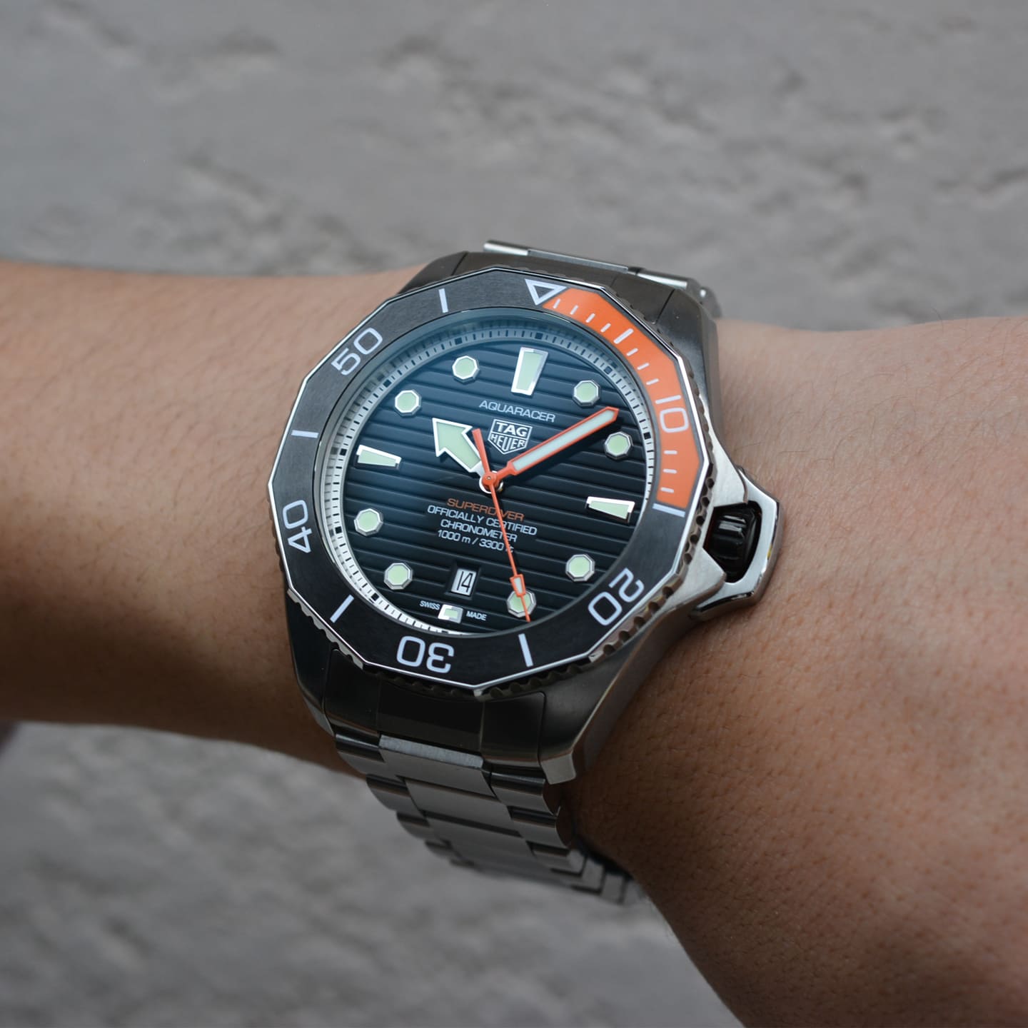 タグ・ホイヤー(TAG Heuer) アクアレーサープロフェッショナル1000