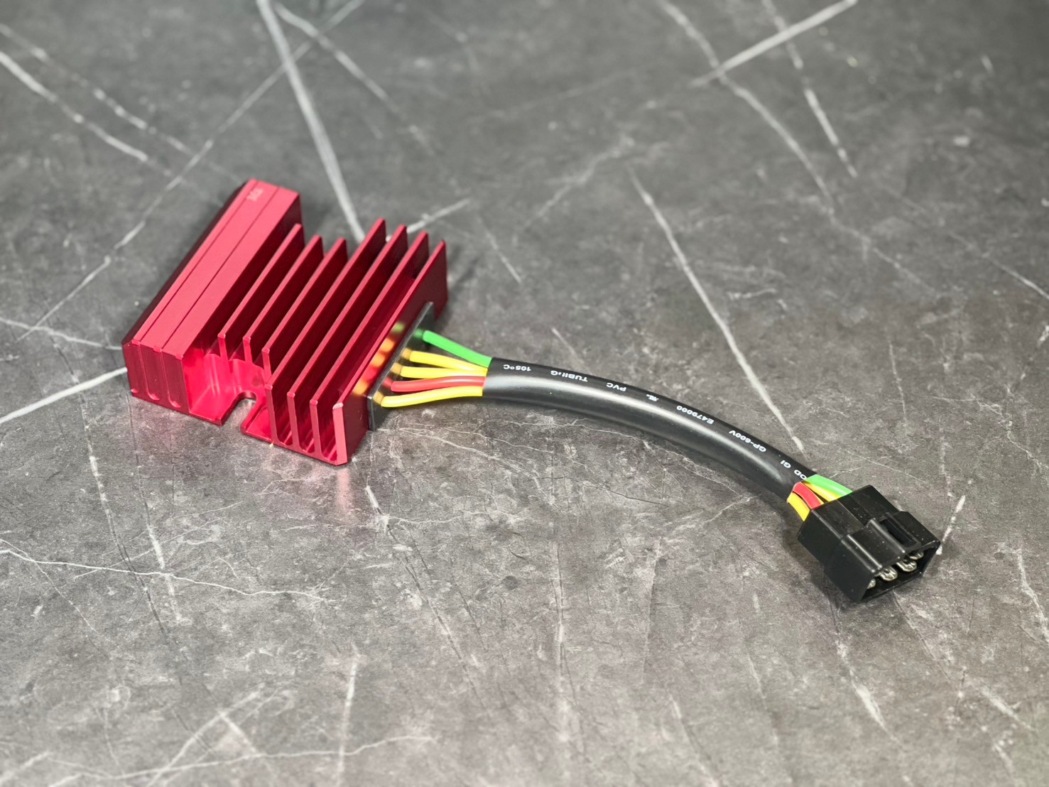 シグナスX用 強化レギュレーター｜電圧安定で耐久性アップ＆始動性向上