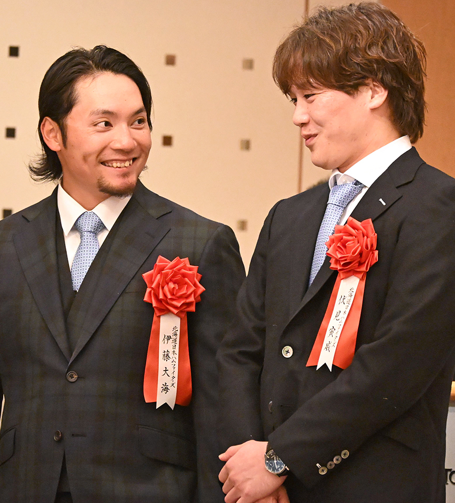 一問一答】伏見寅威＆伊藤大海 ベストバッテリーの仲良しトークを大