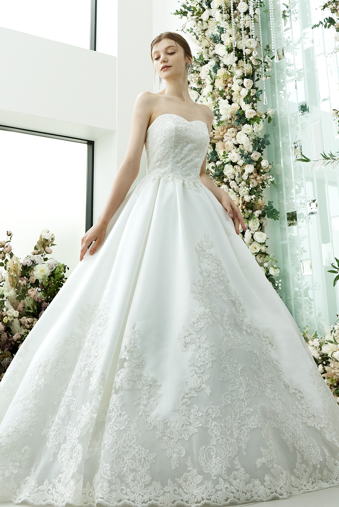 VK-0254 | DRESS GALLERY BOX