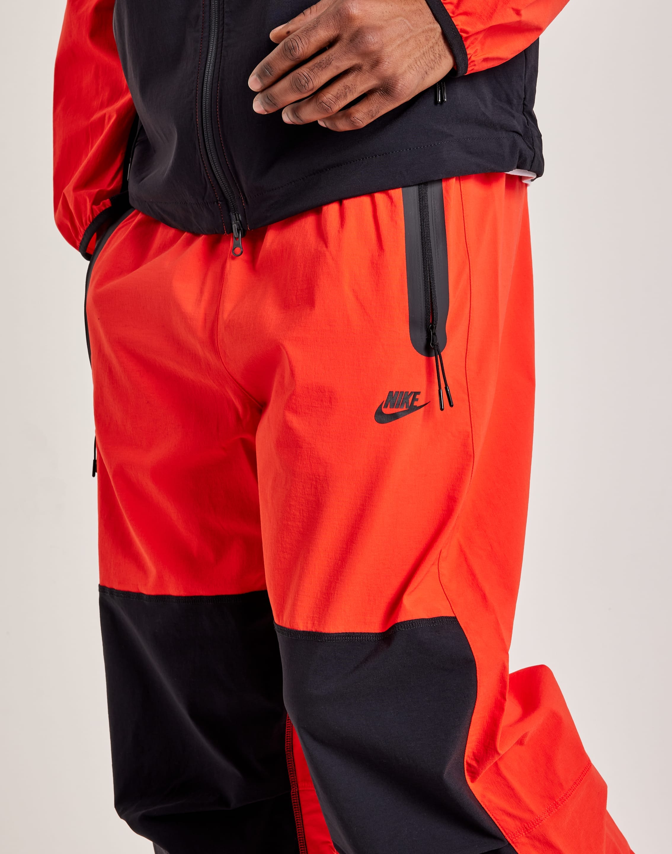 Nike Tech Oversized Pants – DTLR