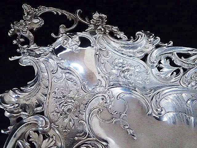 逸品 純銀 ロココロカイユ装飾 パニエ - 薔薇と天使のアンティーク