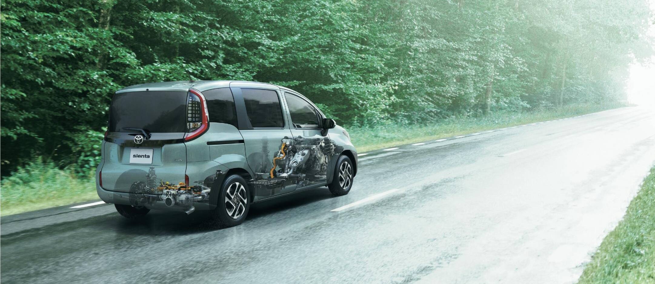 トヨタ「シエンタ」は雪道の走行も安心！4WDの特徴や魅力を徹底解説