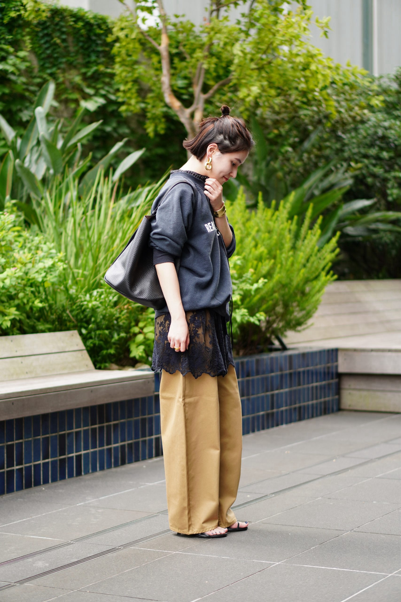 再入荷】“チノカーヴィーパンツ”サイズ履き比べ | Blog | ELEMENT RULE