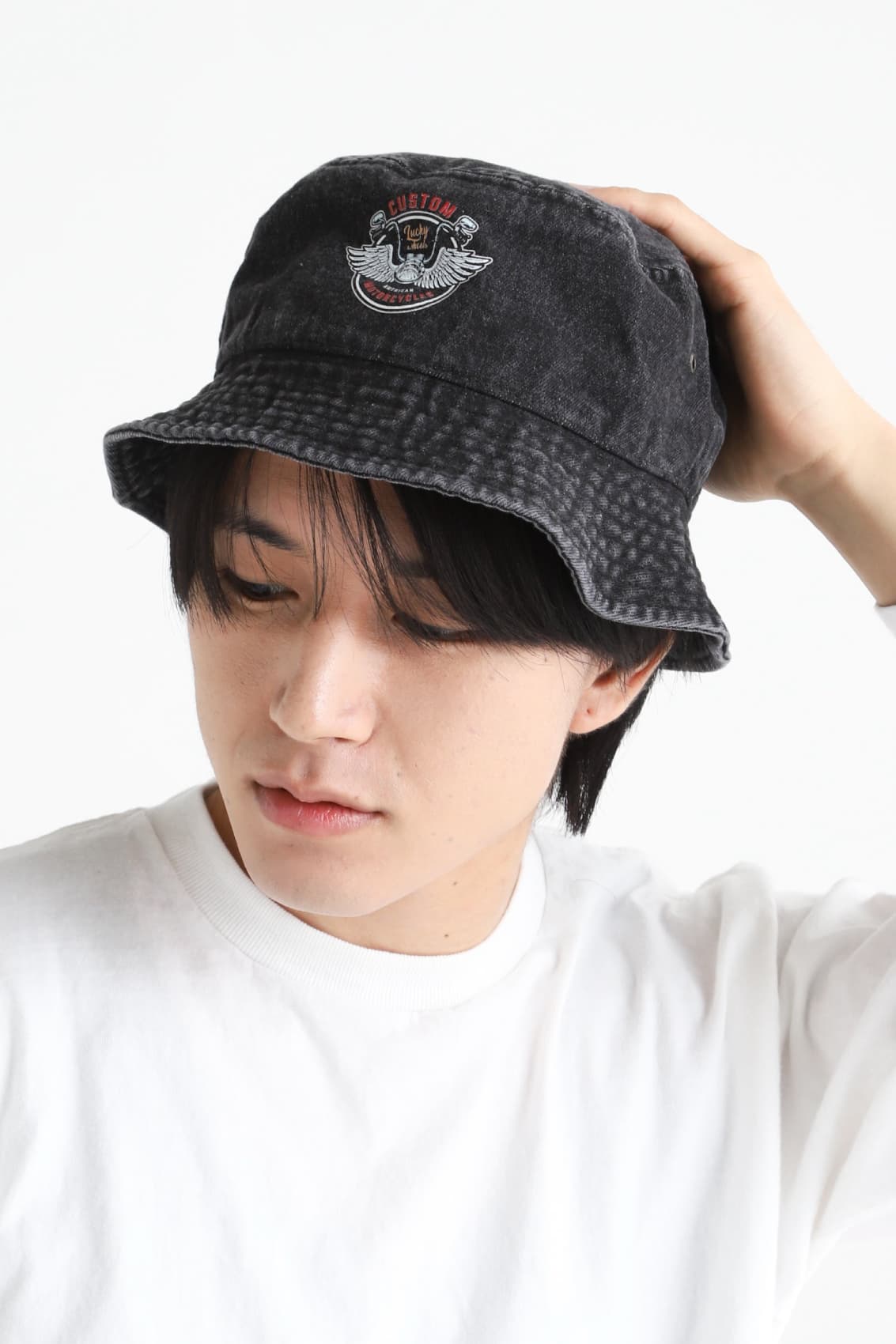 newhattan(ニューハッタン)のオリジナルキャップに刺繍・プリントで1個