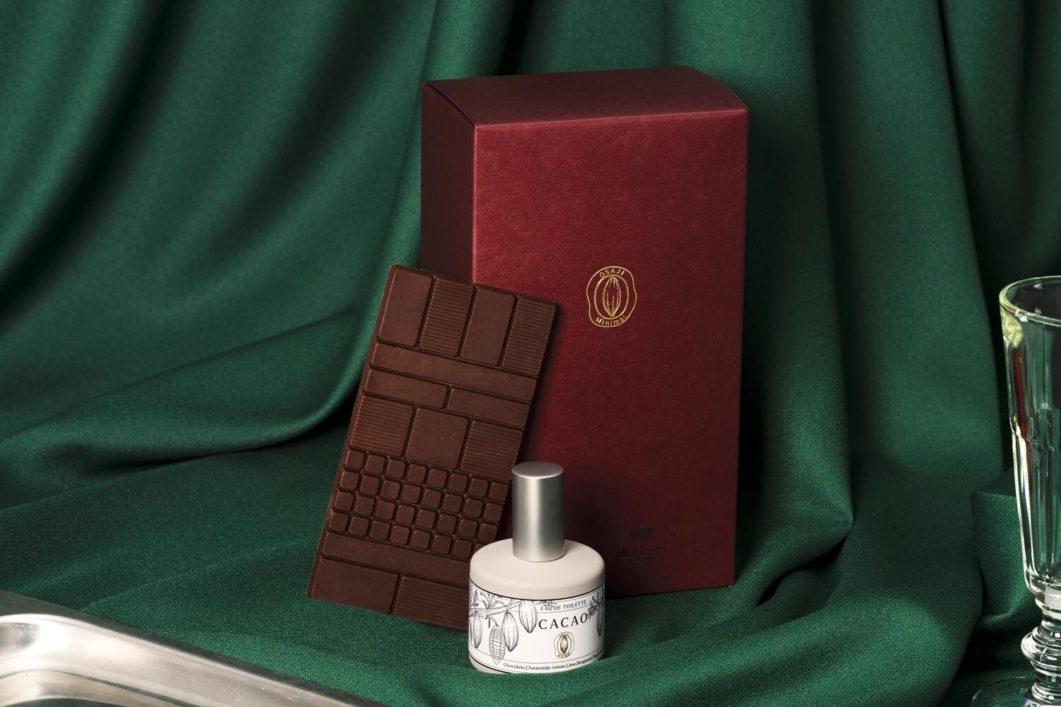 オサジ「オードトワレ カカオ」“ほろ苦チョコ×果実”の26年バレンタイン