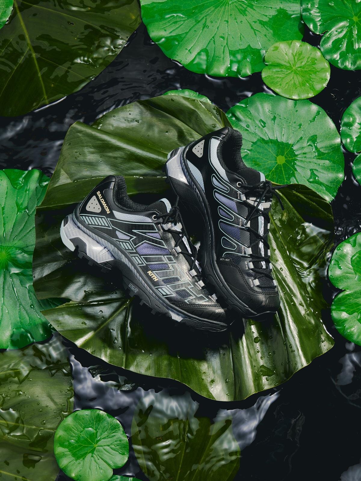 Kith×サロモンのスニーカー、グラフィカルなサイドロゴ「XT-4K」や