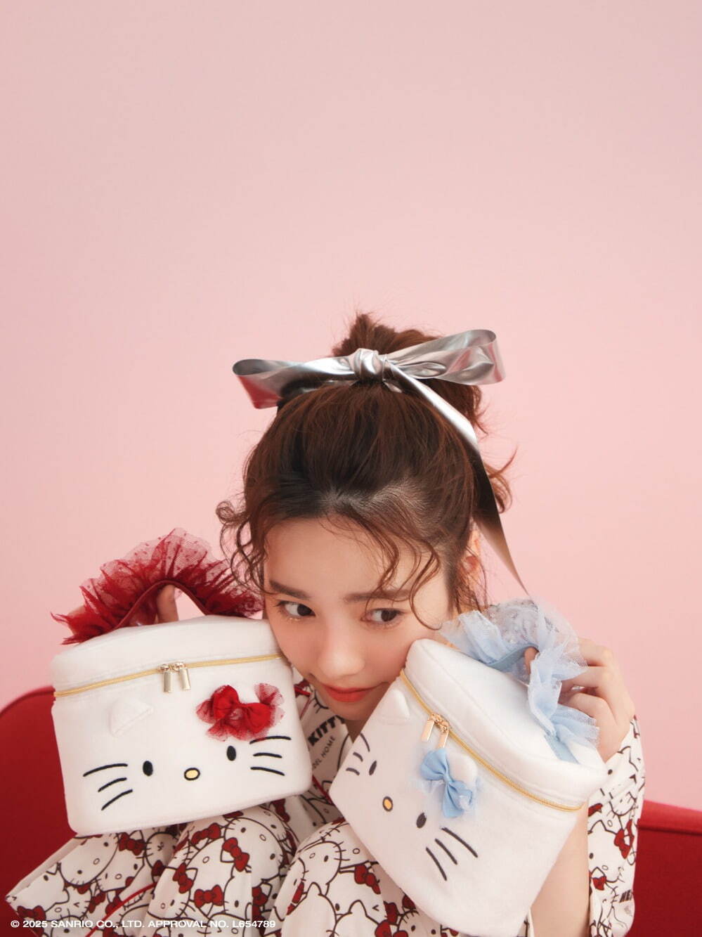 スナイデル ホーム×ハローキティのルームウェア、りんごボタンカーデや