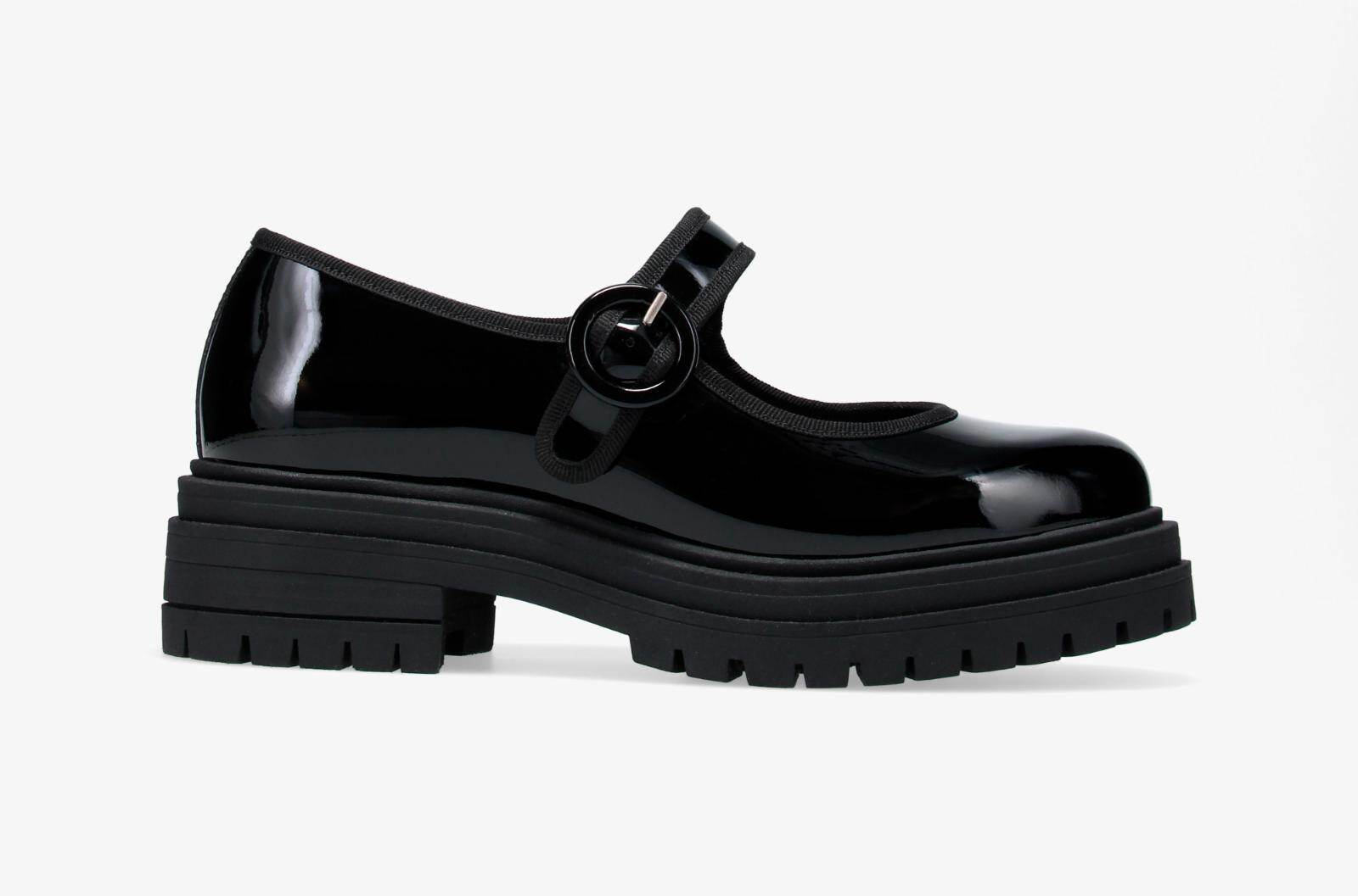 レペット“パール”ストラップのメリージェーン、艶やかなパテントの厚底