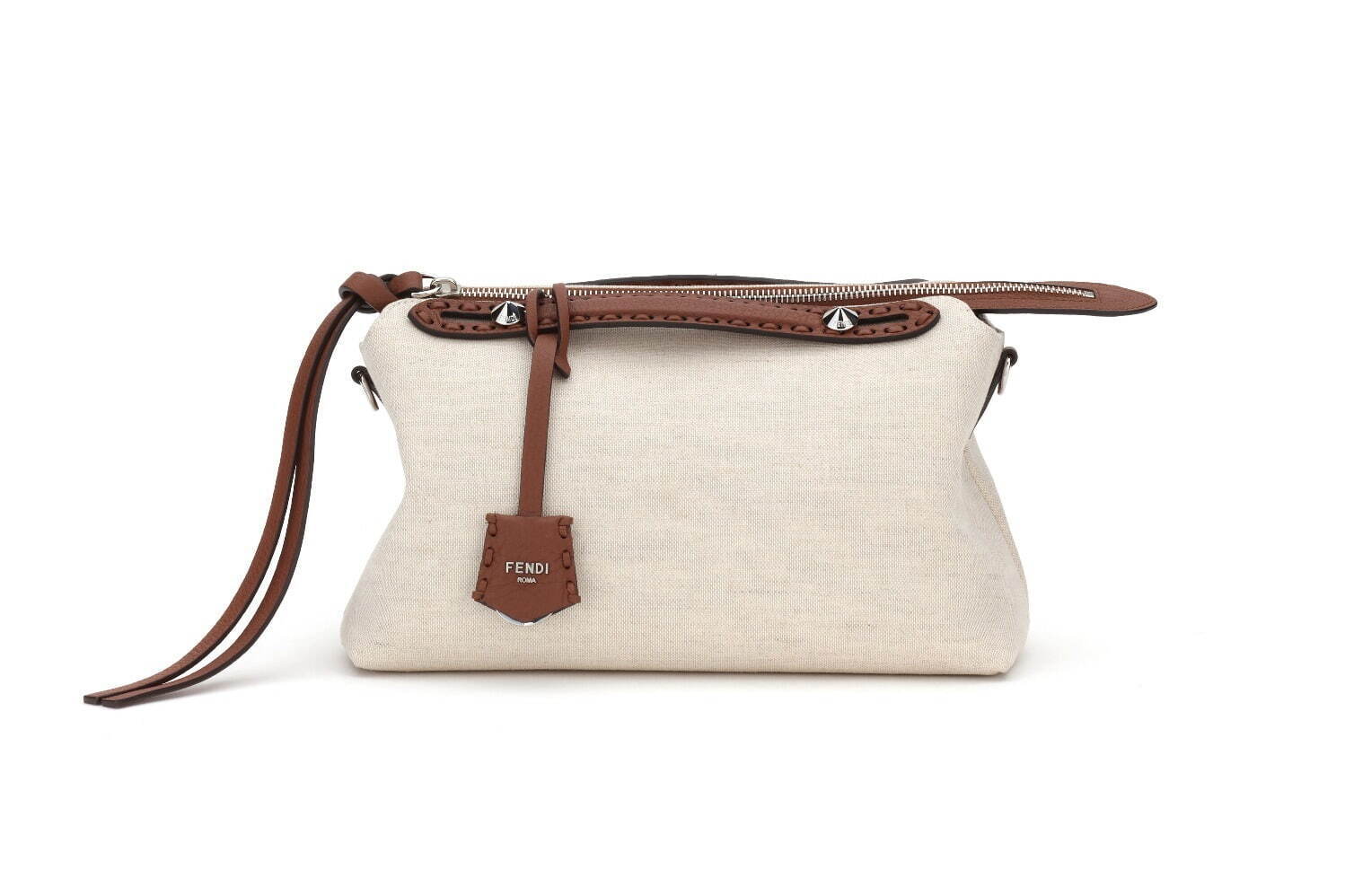 フェンディ25年夏のソフトバッグ「バイ ザ ウェイ」“FF”ロゴ入りジャ