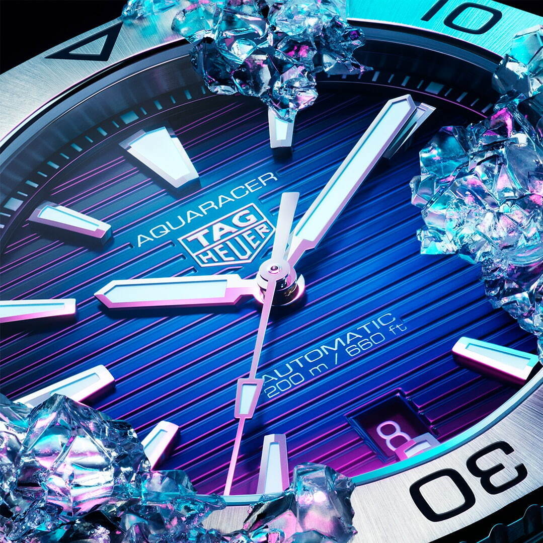 タグ・ホイヤーの腕時計「アクアレーサー」コンパクトケースの新作
