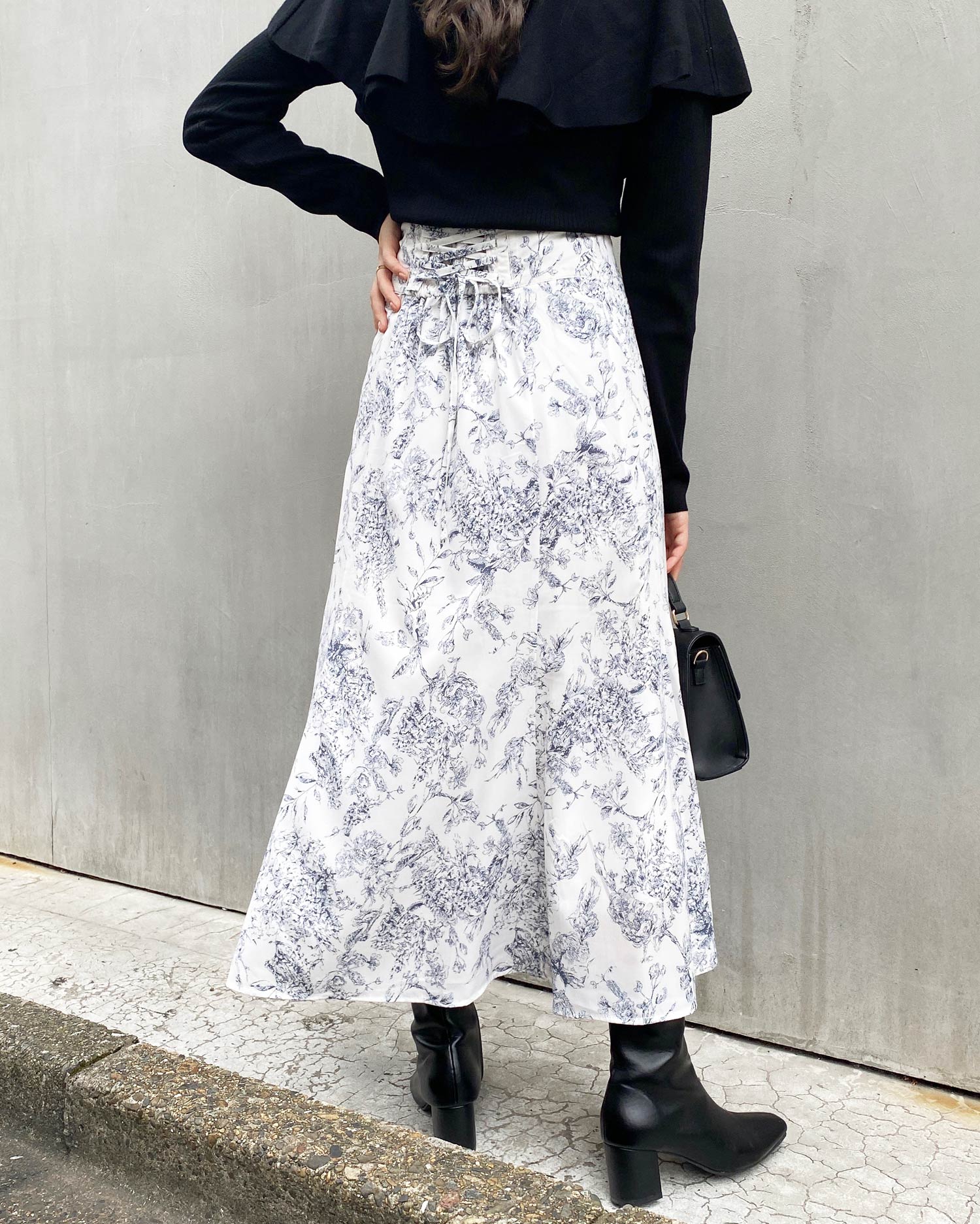 BACKレースUP花柄マーメイド／スカート｜INGNI(イング) 公式通販