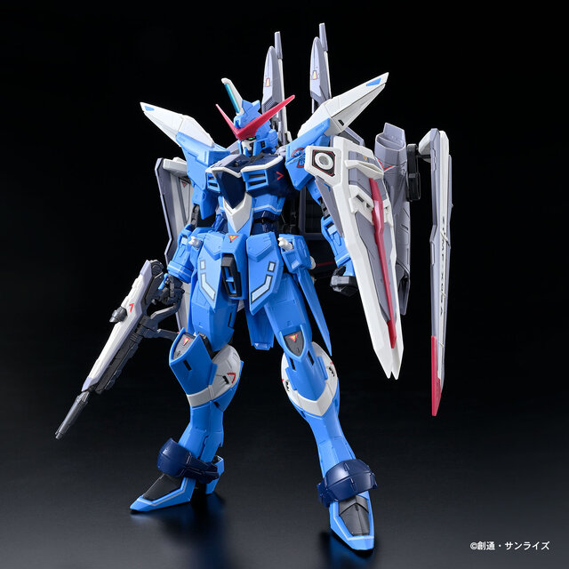 ネオンブルーの「HG エアリアル」、リアルタイプカラーの「MG