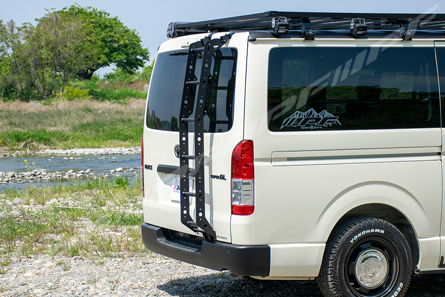 IPFオフィシャルECショップ / EXPリアラダー for ハイエース (EXL-03)