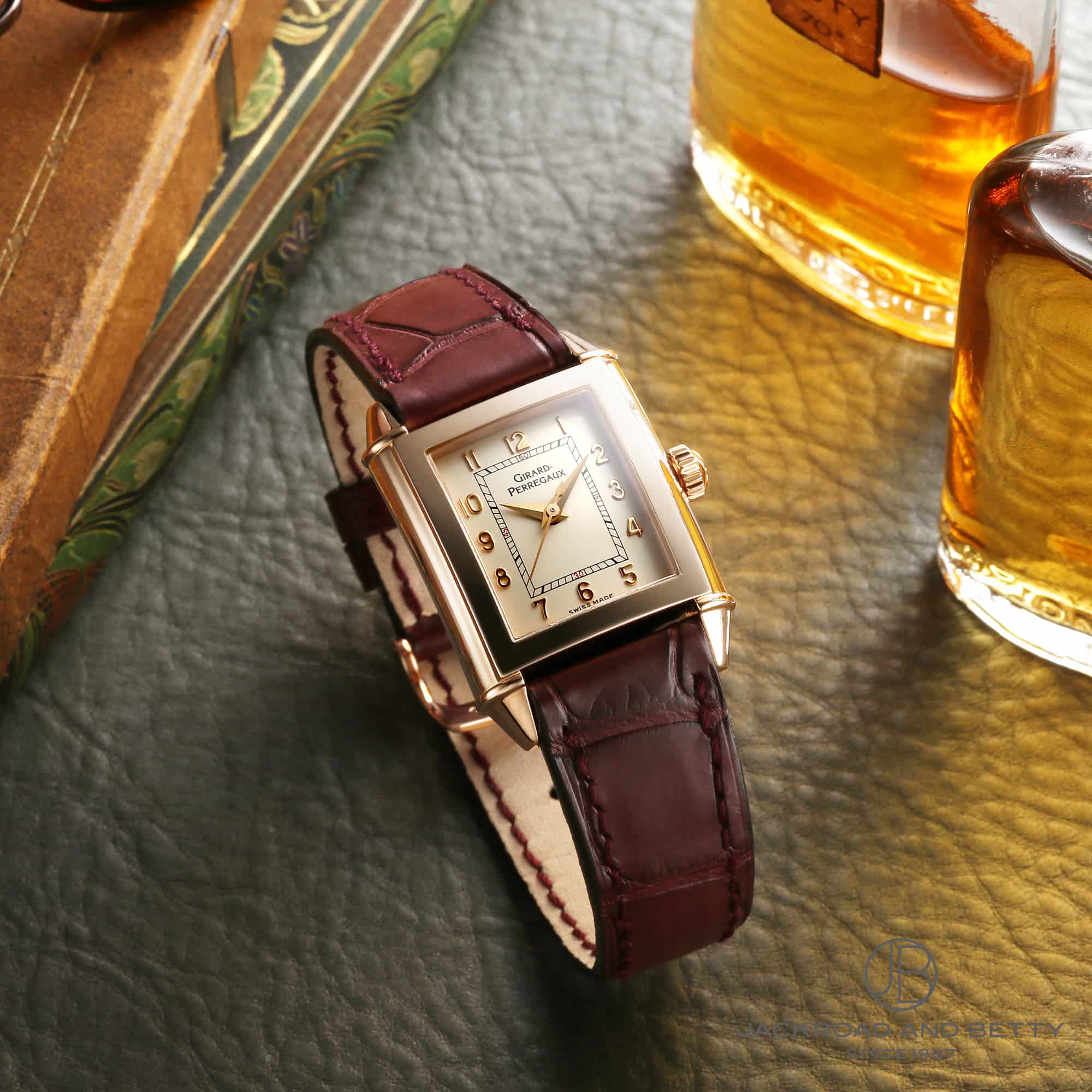 ヴィンテージ1945[25900.52.111.BA5A] Vintage 1945 | ジラール