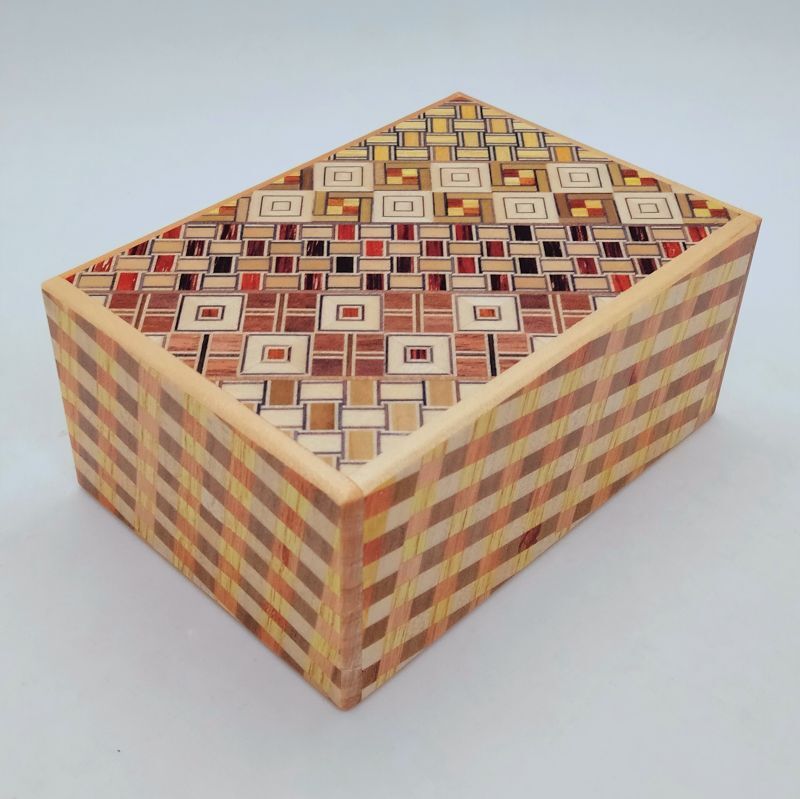 27 steps Yosegi/Ichimatsu 4 sun Japanese puzzle box Himitsu-bako