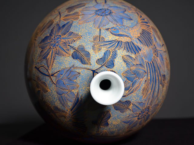 有田焼】飾り花瓶 釉裏金彩鉄線花鳳凰図 - JTOPIA