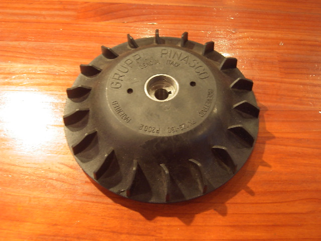 専用出品★当時物【ベスパ】純正フライホイールP/PX フライホイール 純正 Vespa PX125/150 E-3 – BENERICAMBI