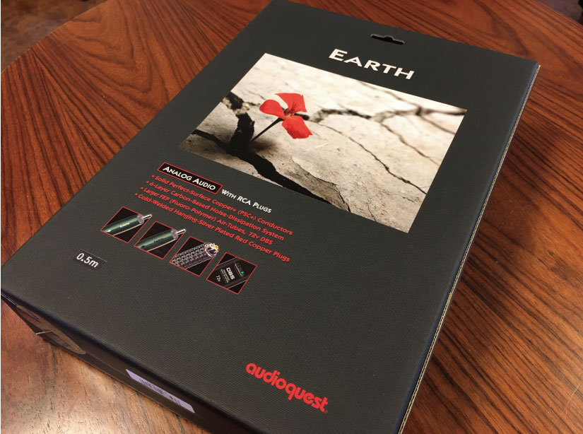 中古品】AUDIOQUEST/RCAケーブル/EARTH(RCA-RCA/0.5m/ペア) 高級