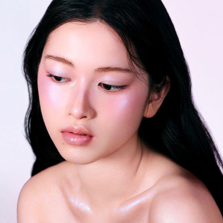 AURORA VEIL ジュエリードロップグロス G01 クリスタルローズ【数量