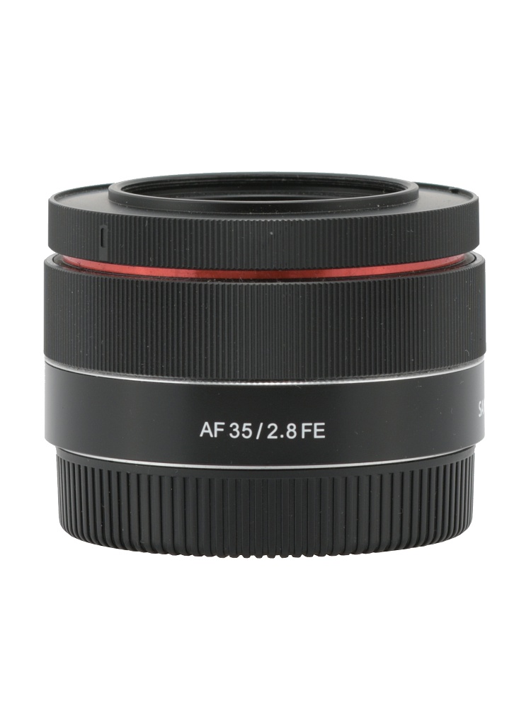Samyang AF 35 mm f/2.8 FE review - Introduction - LensTip.com