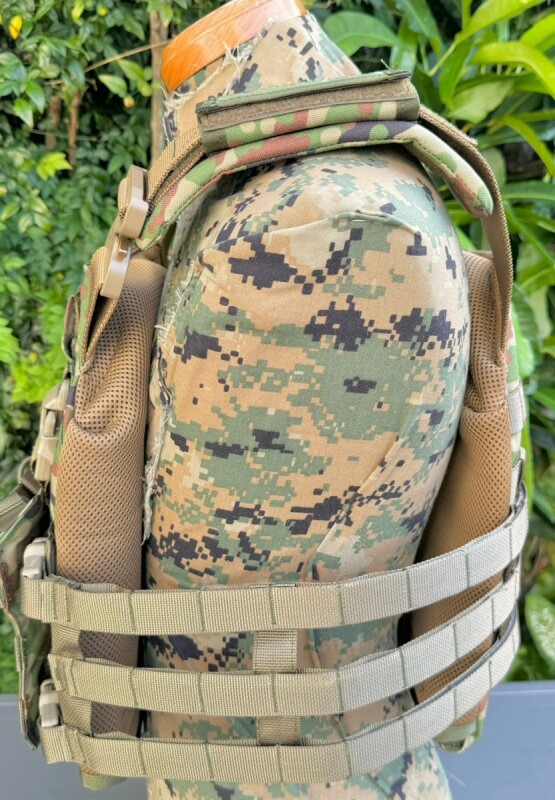 陸上自衛隊 新型オードナンス 陸自迷彩パターン プレートキャリア L