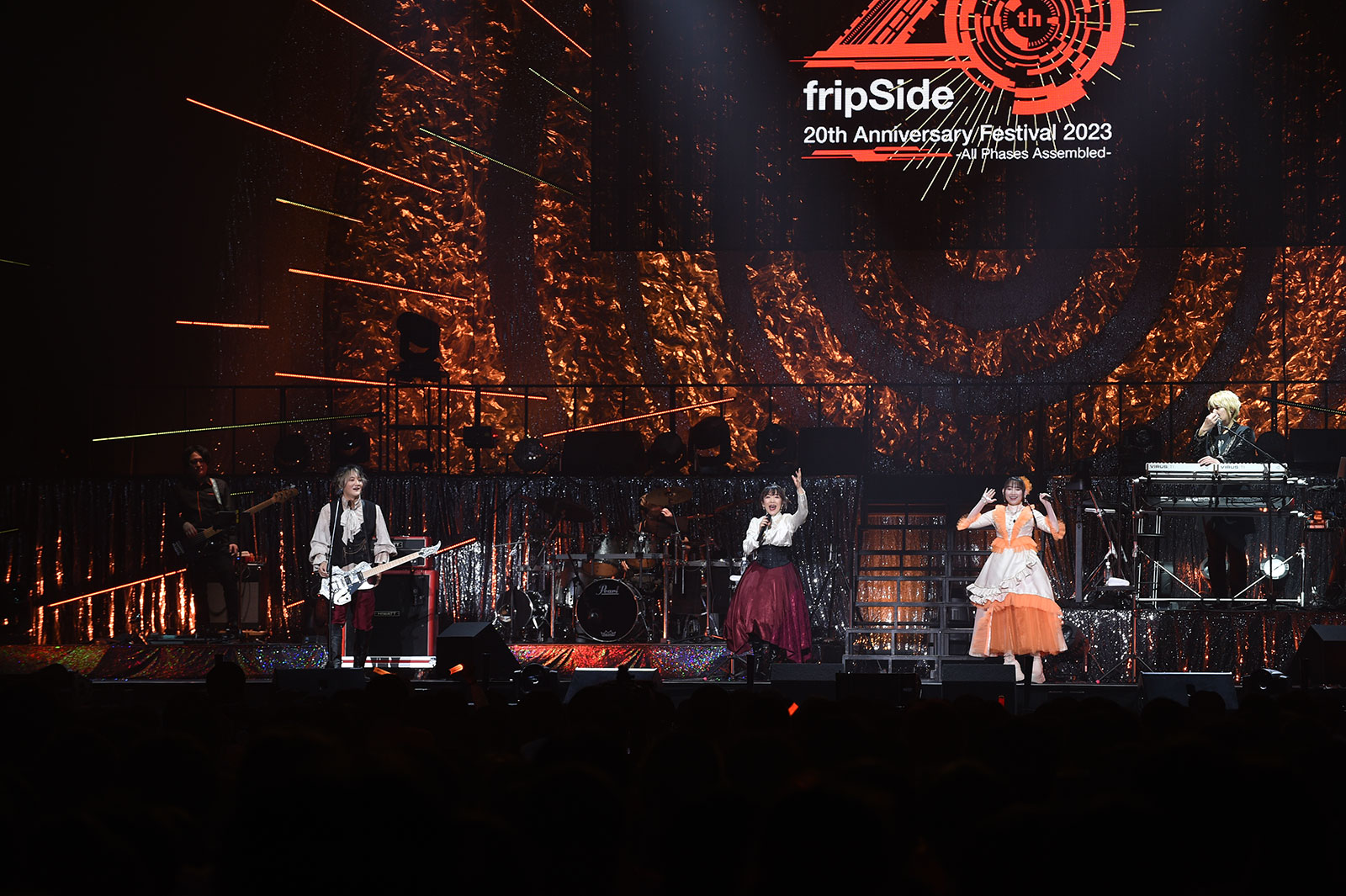 fripSideの過去、現在、未来が繋がる――熱狂の一夜となった“fripSide