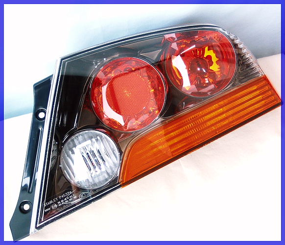 送料無料】ランエボ9 ブラックテールランプ（7,8,9/セダン用・左右