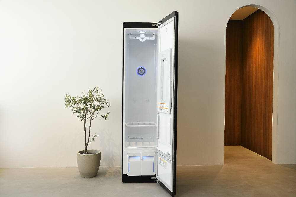 衣類を簡単リフレッシュ！ モノマガ編集部おすすめ「LG Styler」で梅雨