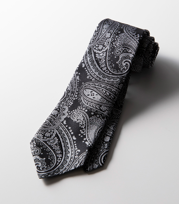 エトロの「個性派色柄ネクタイ」5選で、胸元に存在感を！ | MEN'S EX