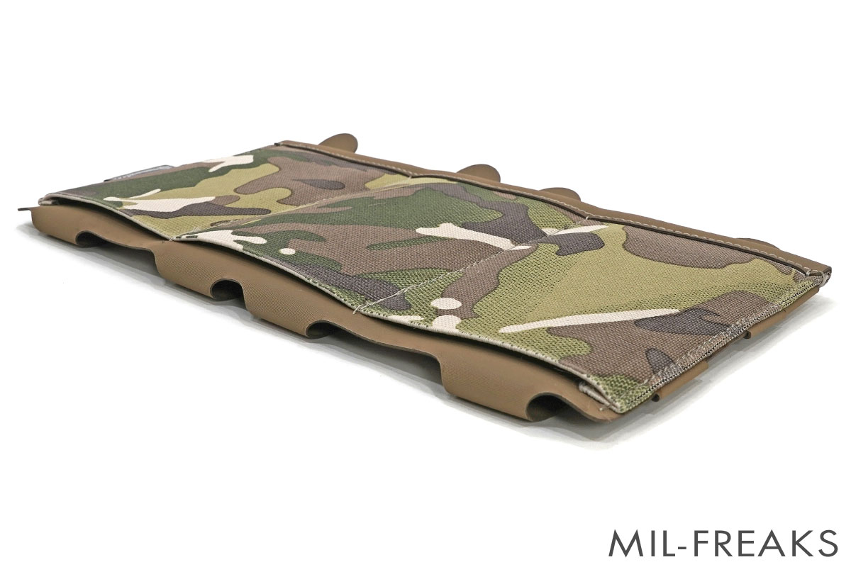 SHEKKIN GEARS Blue Force Gearタイプ Ten Speed M4 トリプル マガジン