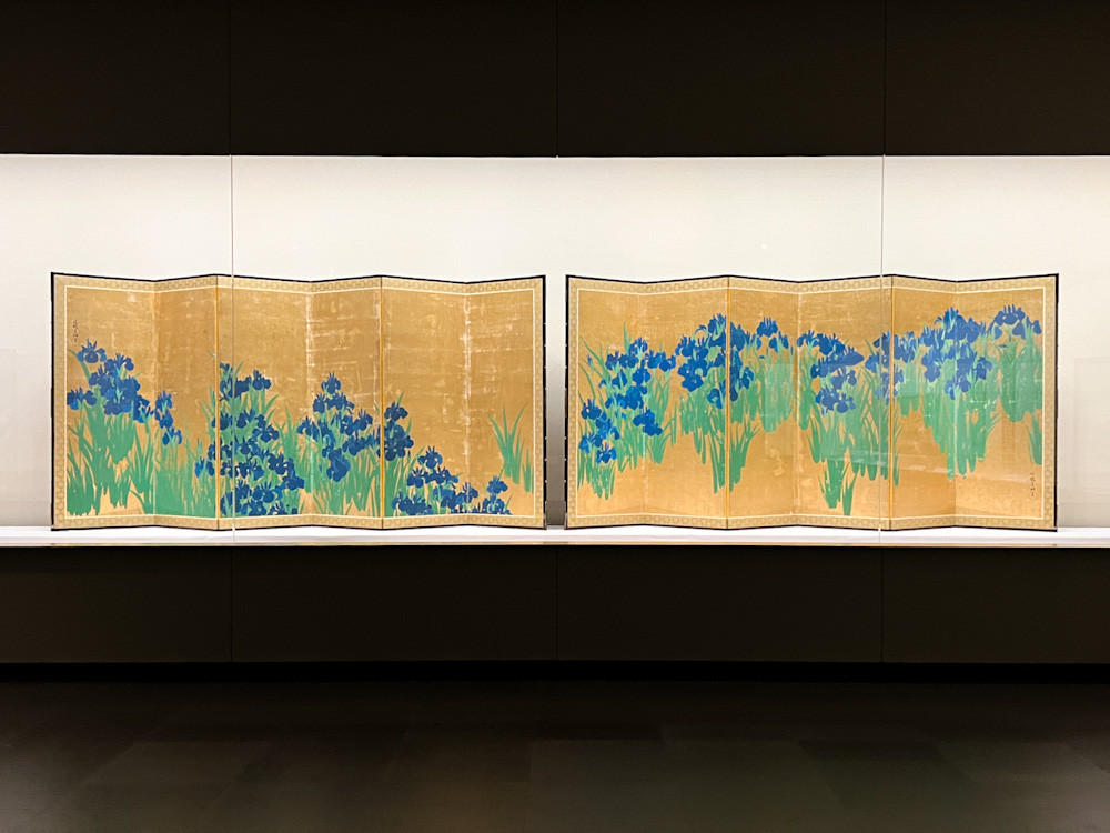 毎年恒例、尾形光琳の国宝「燕子花図屏風」が根津美術館で公開