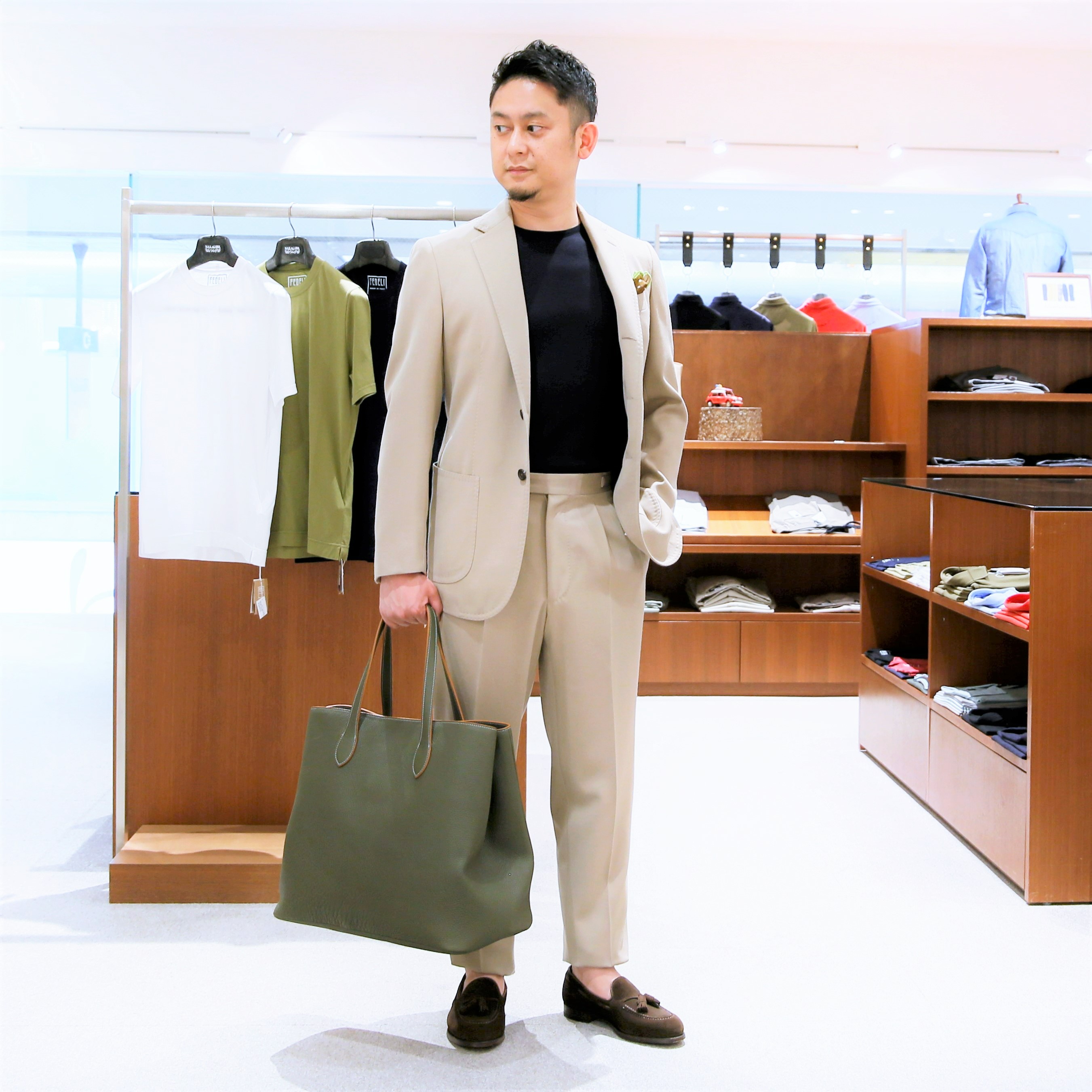 il micio【イルミーチョ】トートバッグ シュリンクレザー カーキ A-1/L