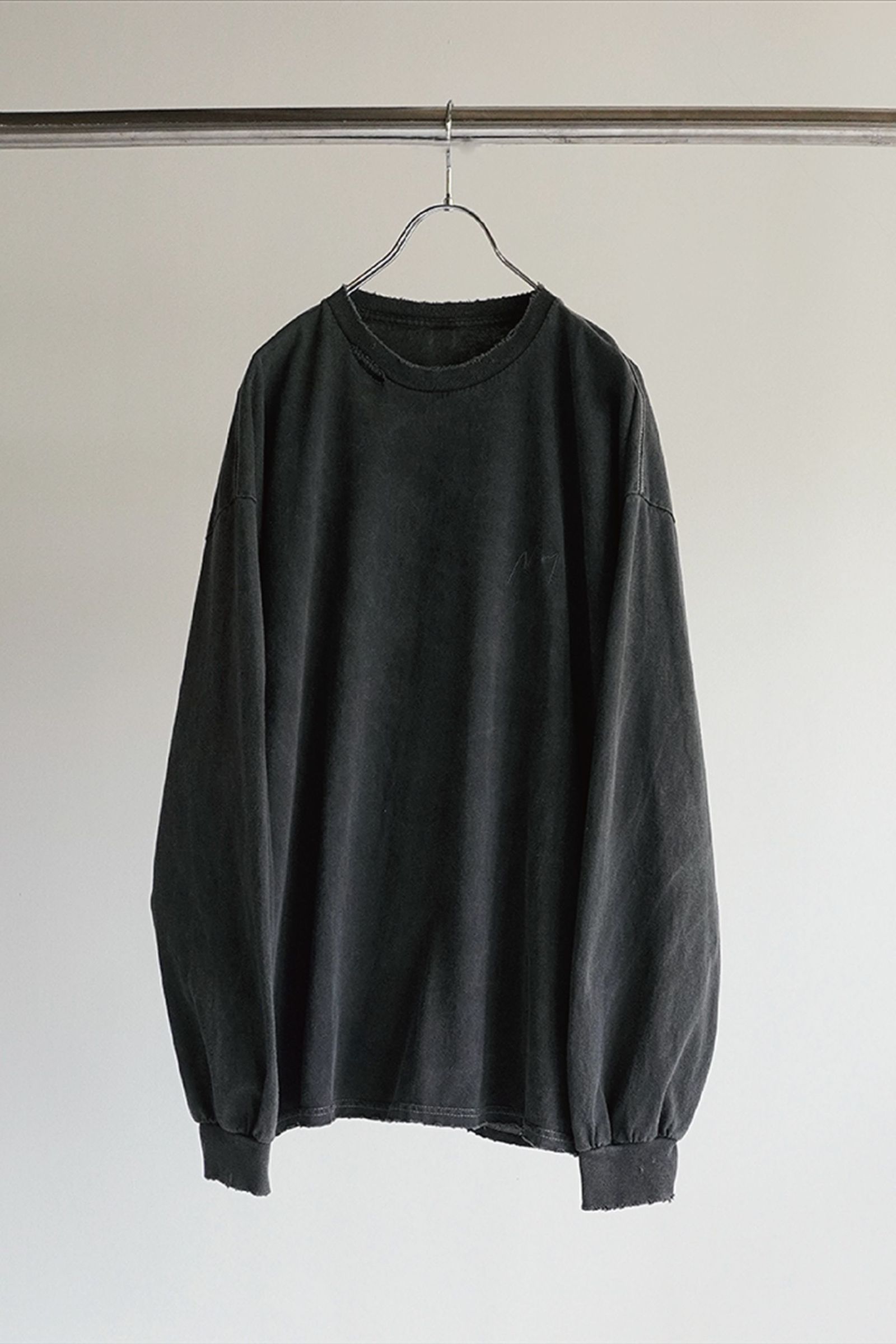 ANCELLM - EMBROIDERY DYED LS T-SHIRT/F.BLACK (刺繍) | NapsNote
