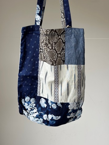 KAPITAL（キャピタル） パッチワークノベルTOTE BAG s.t.c｜洋服・小物