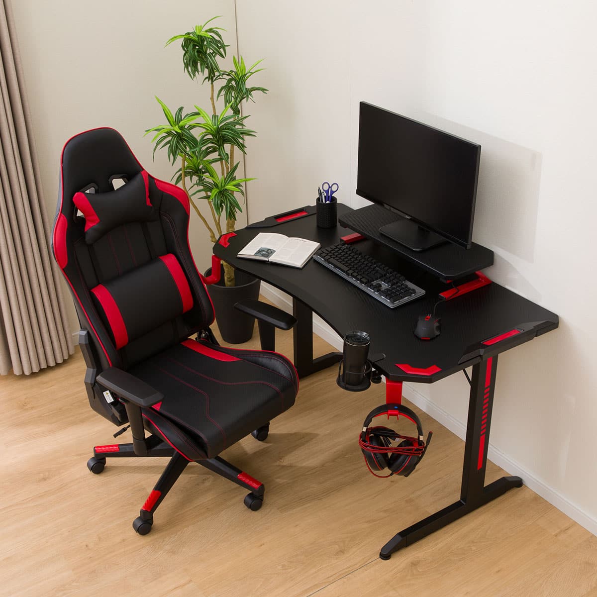 ゲーミングデスクセット(GM001 118BK/RE GM707 BK/RE) | ニトリネット