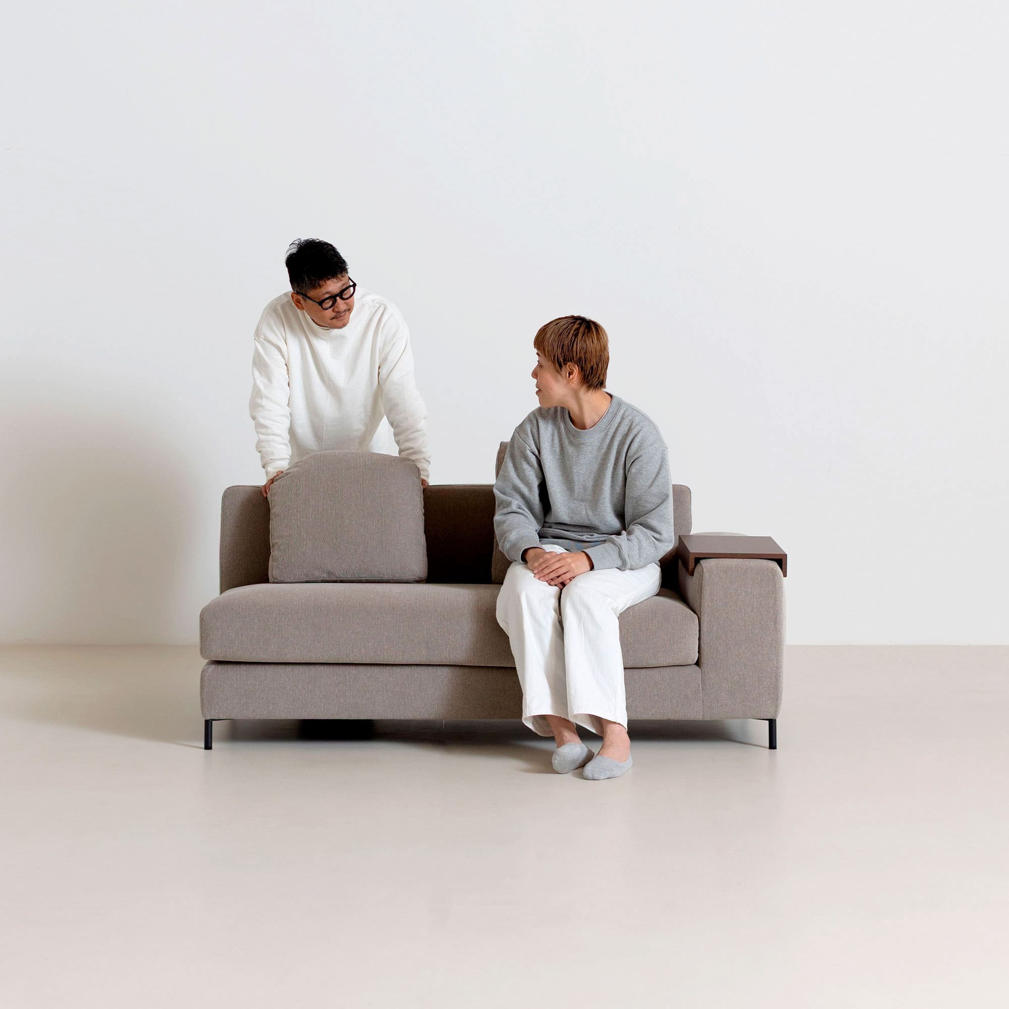 Decibel Traditional 3人掛け両ひじ」 製品詳細ページ | 国産ソファ