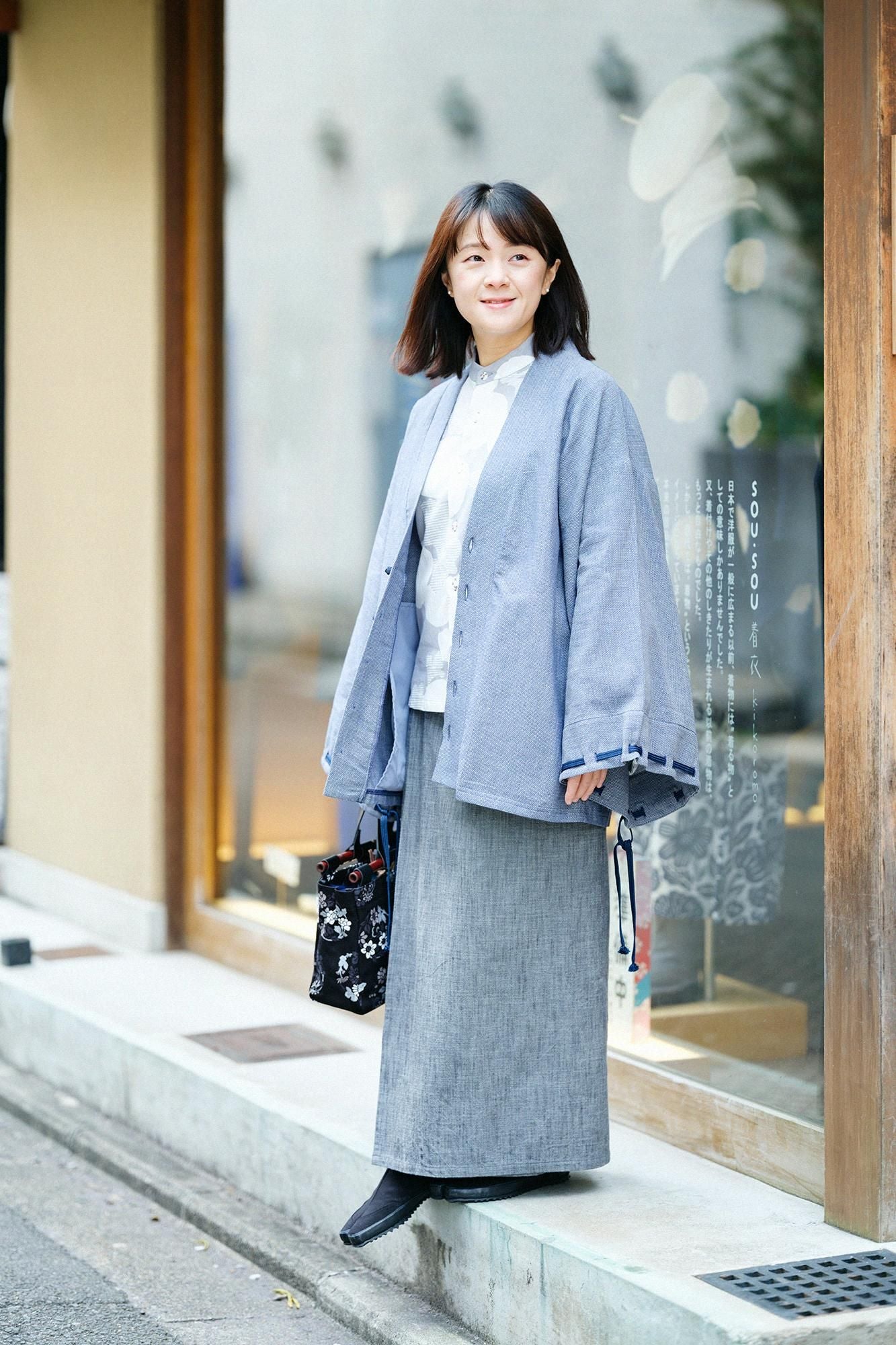 高島縮 20/20 草衣（そうい） 上（うえ）／菊唐草（きくからくさ）