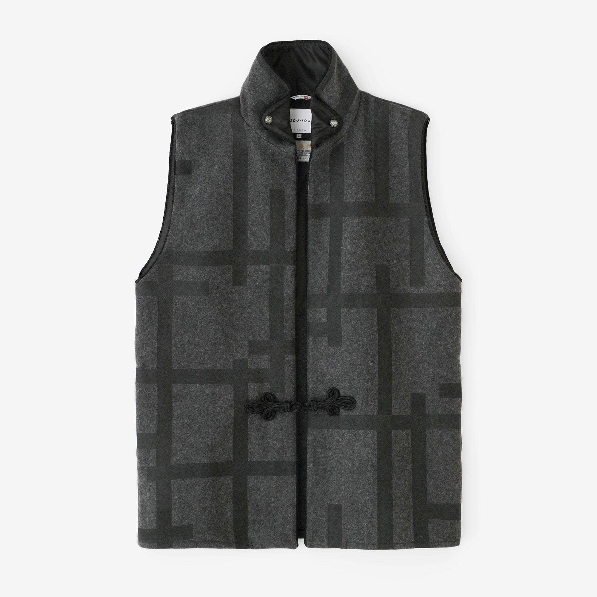 フェイクレザー 陣羽織（じんばおり） 中綿袷（なかわたあわせ）／濡羽