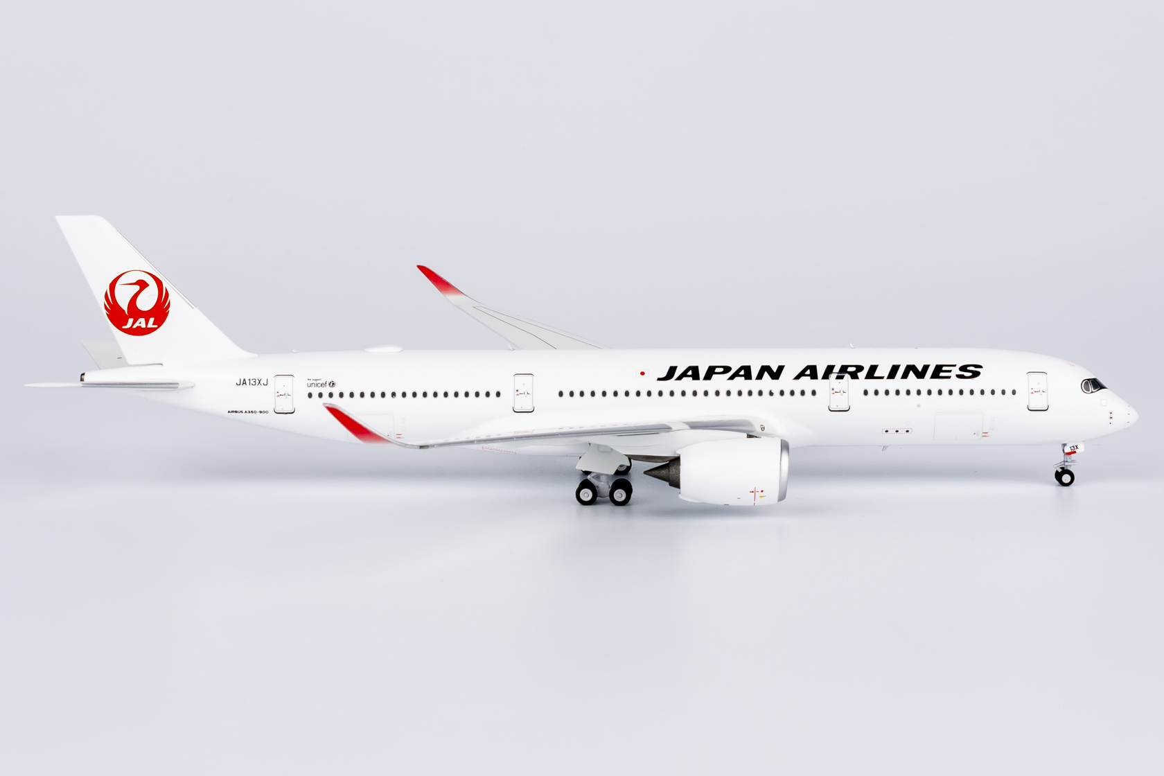 ScaleModelStore.com :: NG Models 1:400 - 39090 - JAL - Japan