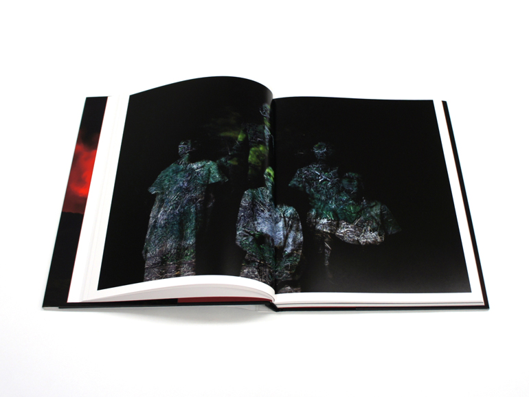 岩根愛写真集 KIPUKA｜青幻舎 SEIGENSHA Art Publishing, Inc.