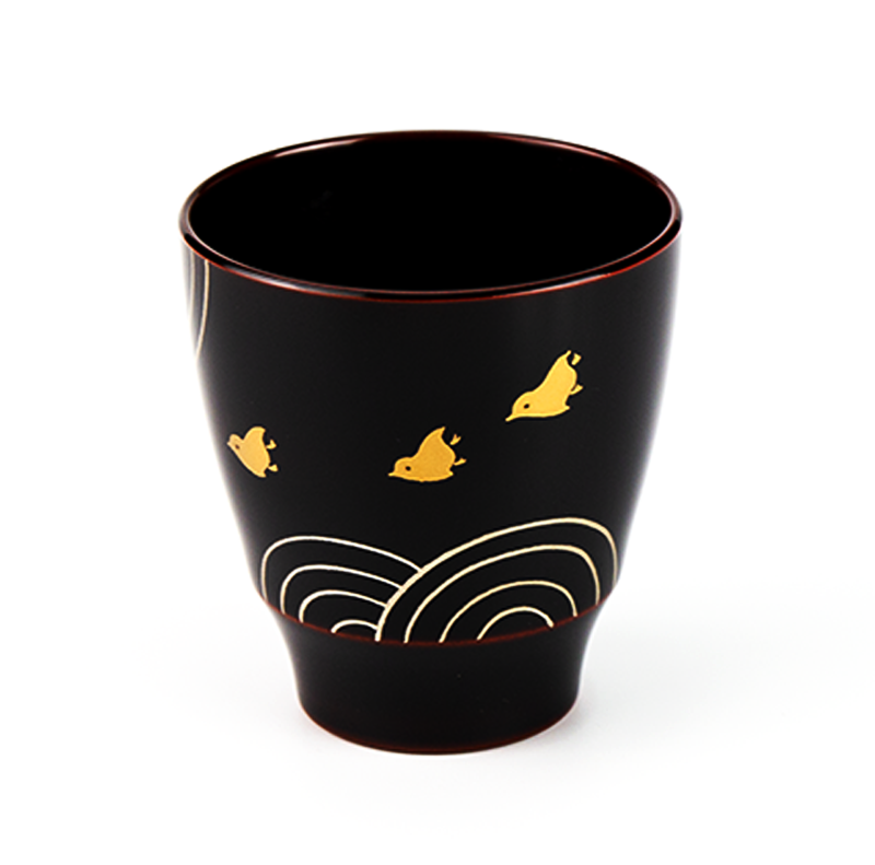 カップ-【手描き蒔絵・磨き蒔絵】越前漆器 波に千鳥 溜 ぐい吞み