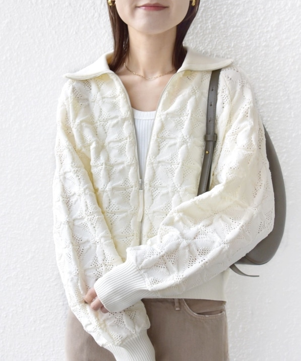 WEB限定】〈手洗い可能〉フラワー ジャカード ジップ カーディガン