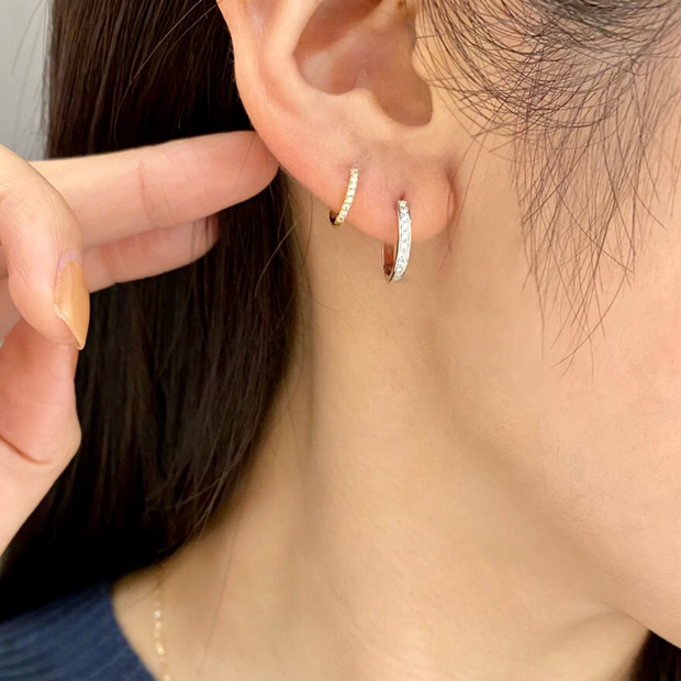 SJX W】CLICK HOOP PIERCED EARRING(L)(6JP5008)｜SJX公式ONLINE STORE