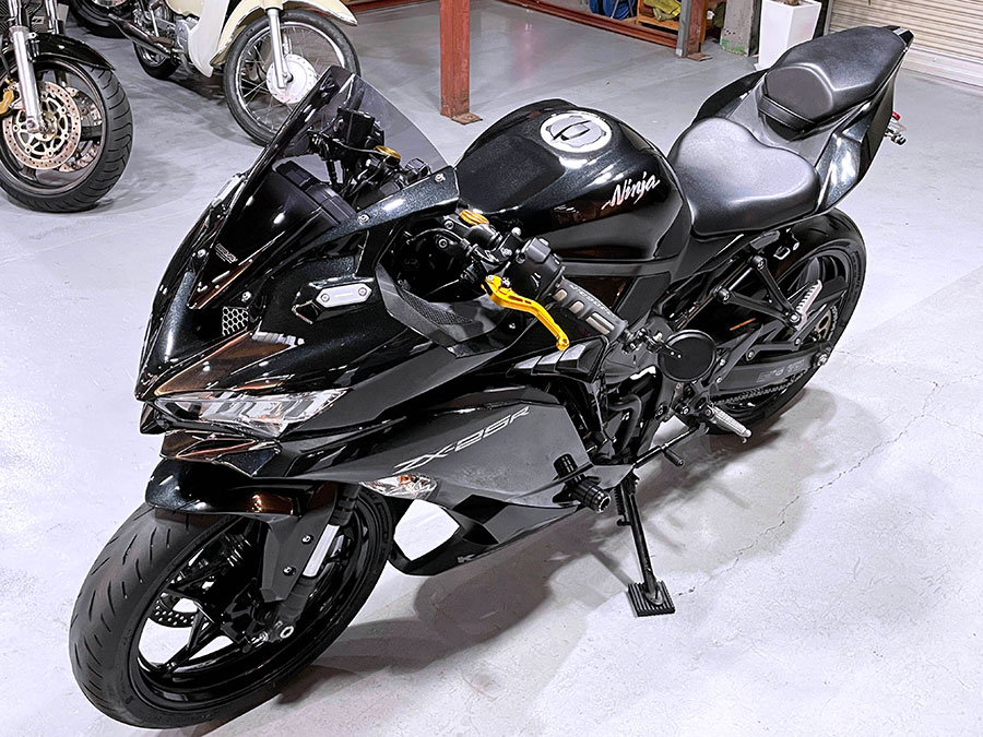KAWASAKI Ninja ZX-25R ZX250E – 京都のバイクショップSPEC-M