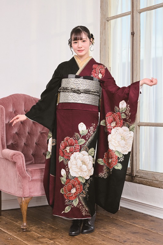 成人式で周りと差がつく！【大正ロマン振袖】の魅力と似合う人の特徴と