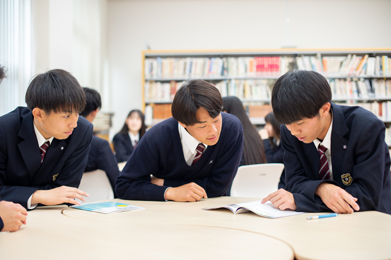 学校詳細 | 駿台学園高等学校 | 高校受験の情報サイト「スタディ」